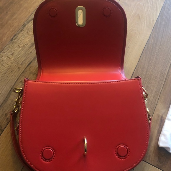 Marc Jacobs “The Saddle” in geranium - Picture 5 of 12